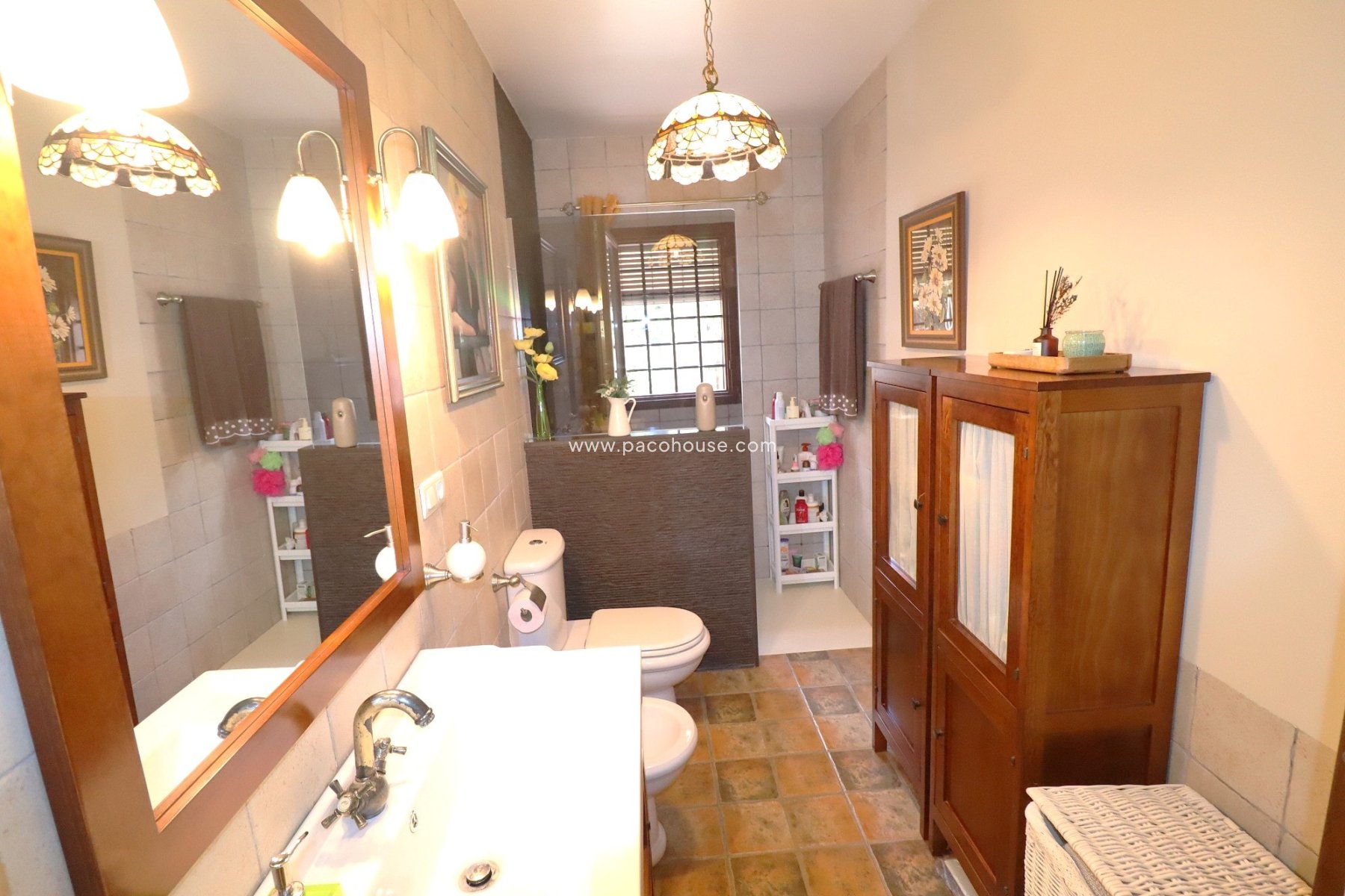 Resale - Country House -
Purias