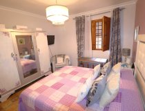 Resale - Country House -
Purias