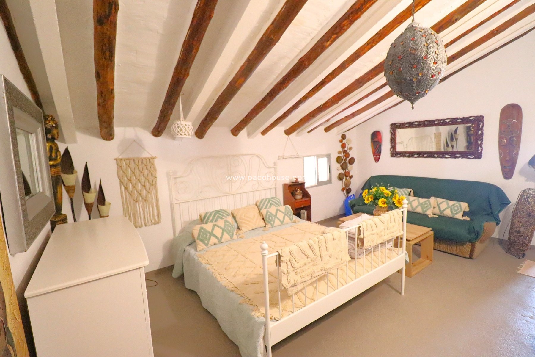 Resale - Country House -
Purias