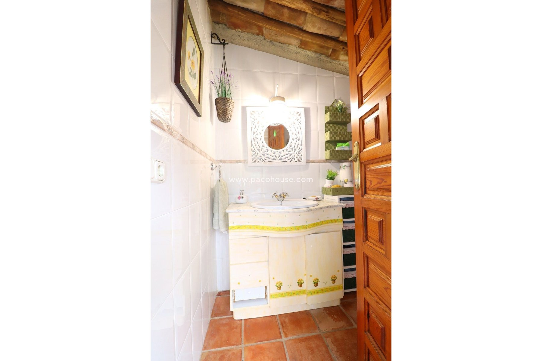 Resale - Country House -
Purias