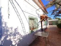 Resale - Country House -
Purias