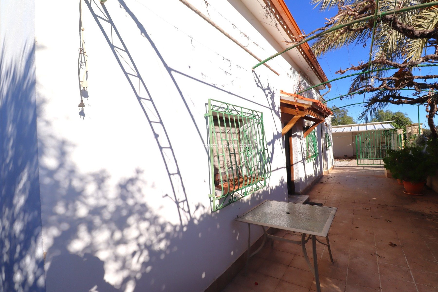 Resale - Country House -
Purias