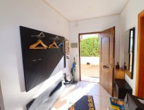 Resale - Country House -
Purias