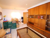 Resale - Country House -
Purias