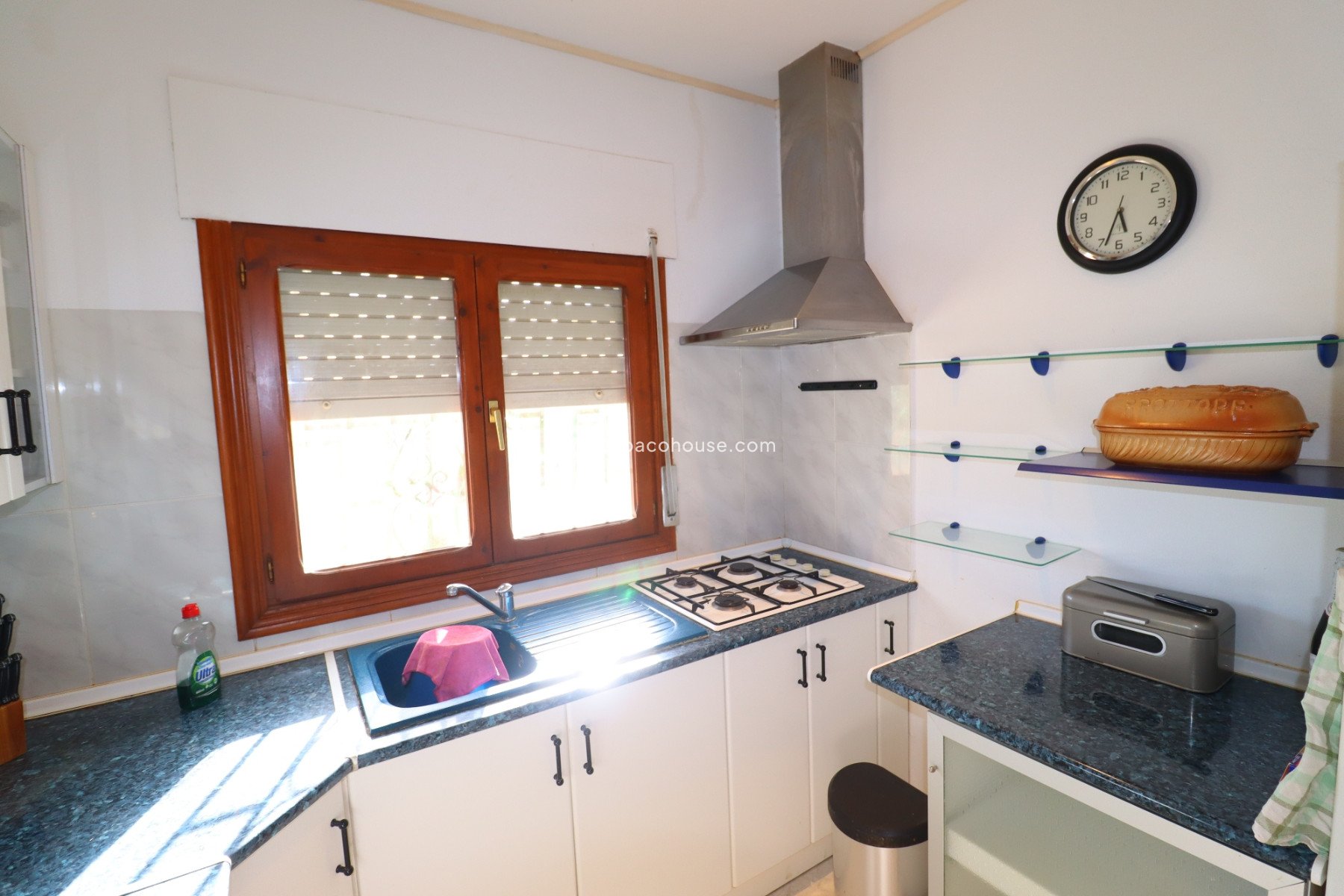 Resale - Country House -
Purias