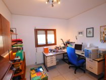 Resale - Country House -
Purias