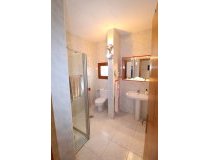 Resale - Country House -
Purias