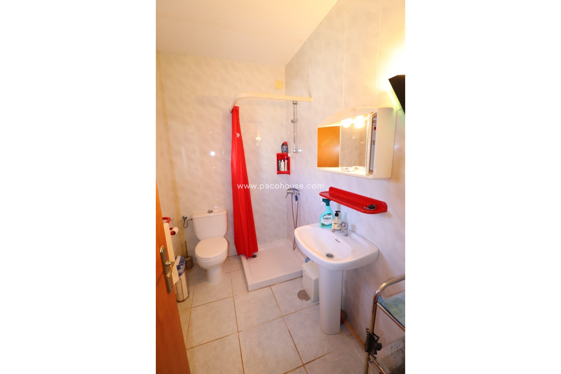 Resale - Country House -
Purias