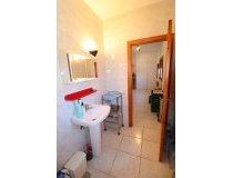 Resale - Country House -
Purias