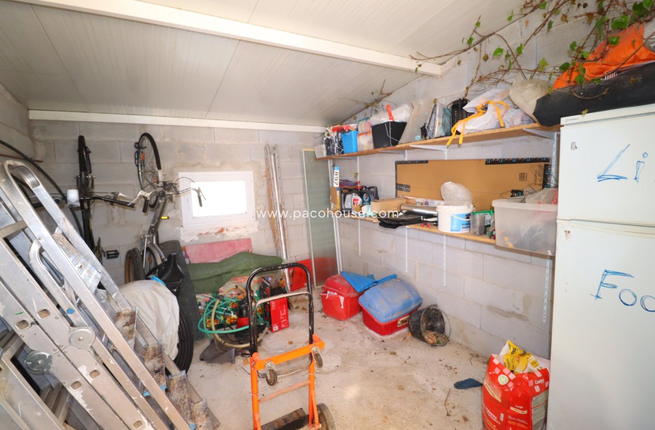 Resale - Country House -
Purias