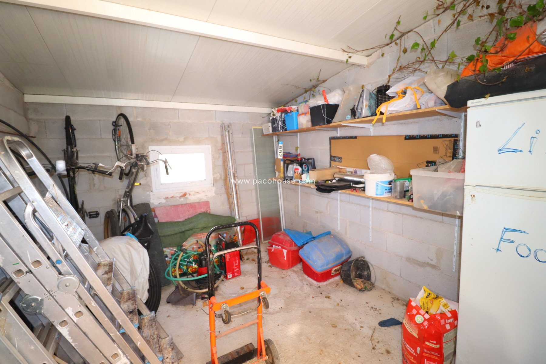 Resale - Country House -
Purias