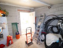 Resale - Country House -
Purias