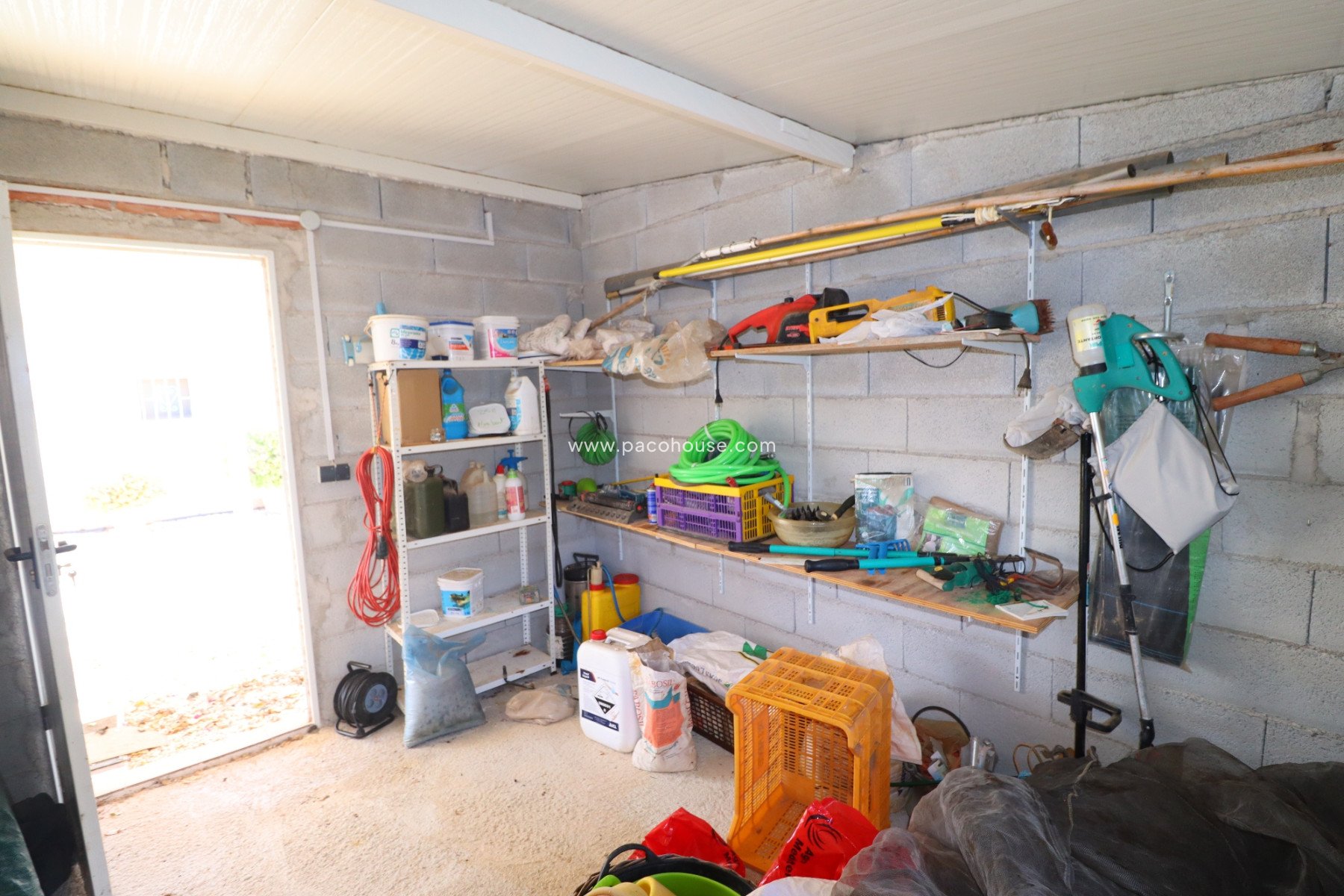 Resale - Country House -
Purias