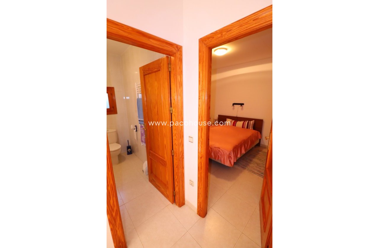 Resale - Country House -
Purias