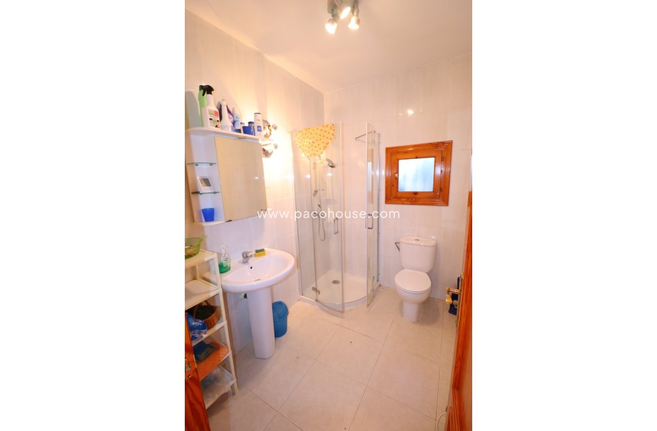 Resale - Country House -
Purias