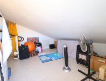 Resale - Country House -
Purias