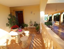 Resale - Country House -
Purias