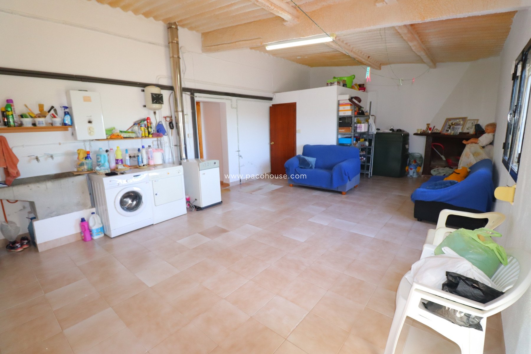 Resale - Country House -
Purias