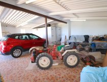 Resale - Country House -
Purias