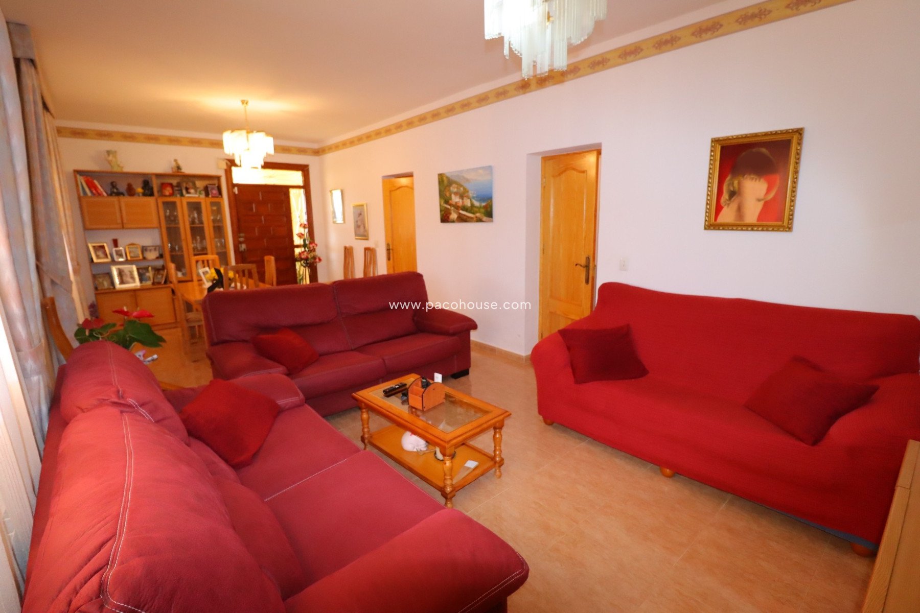 Resale - Country House -
Purias