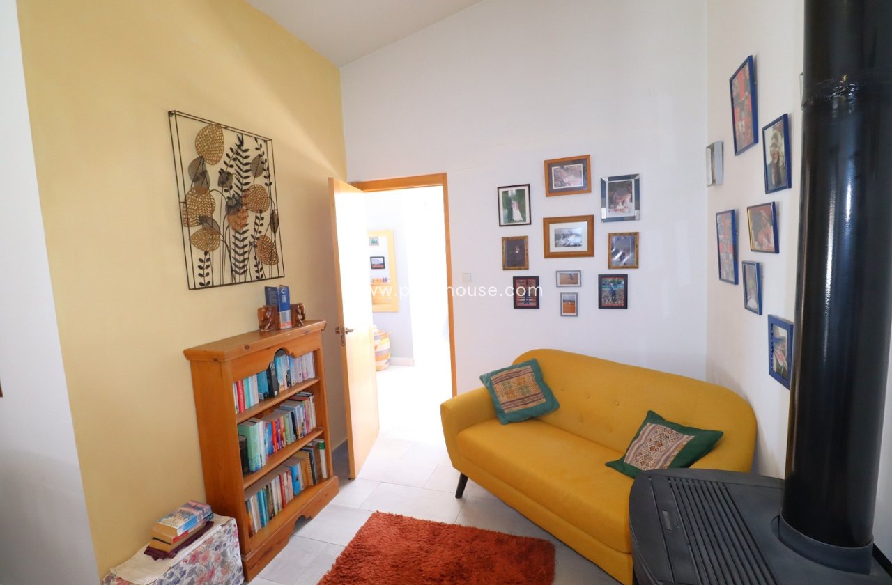 Resale - Country House -
Velez-Blanco