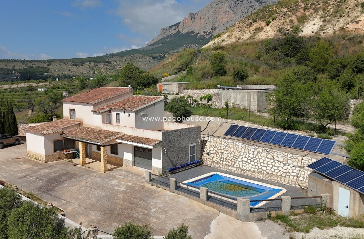 Resale - Country House -
Velez-Blanco