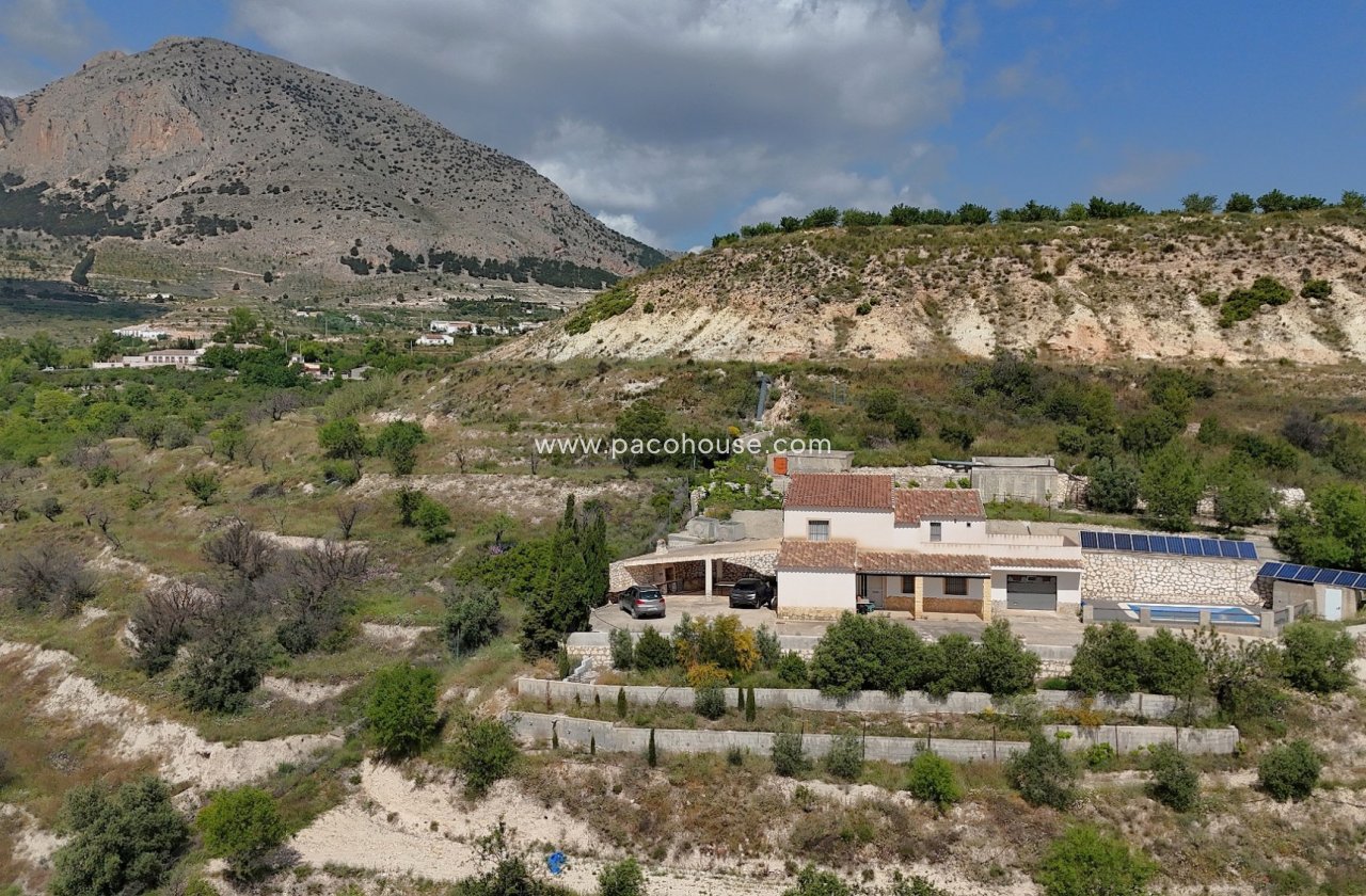 Resale - Country House -
Velez-Blanco
