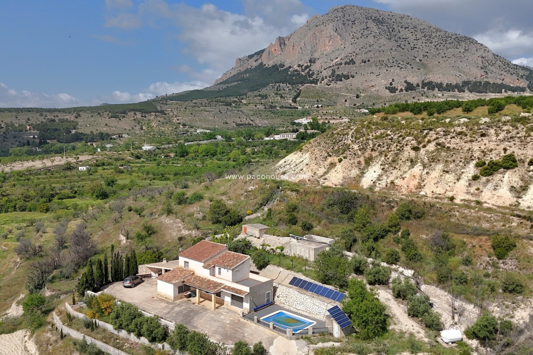Resale - Country House -
Velez-Blanco