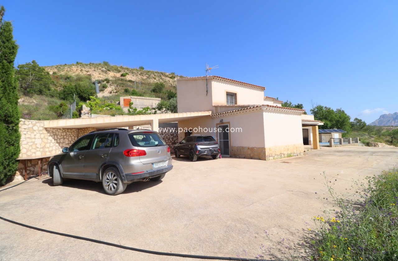 Resale - Country House -
Velez-Blanco