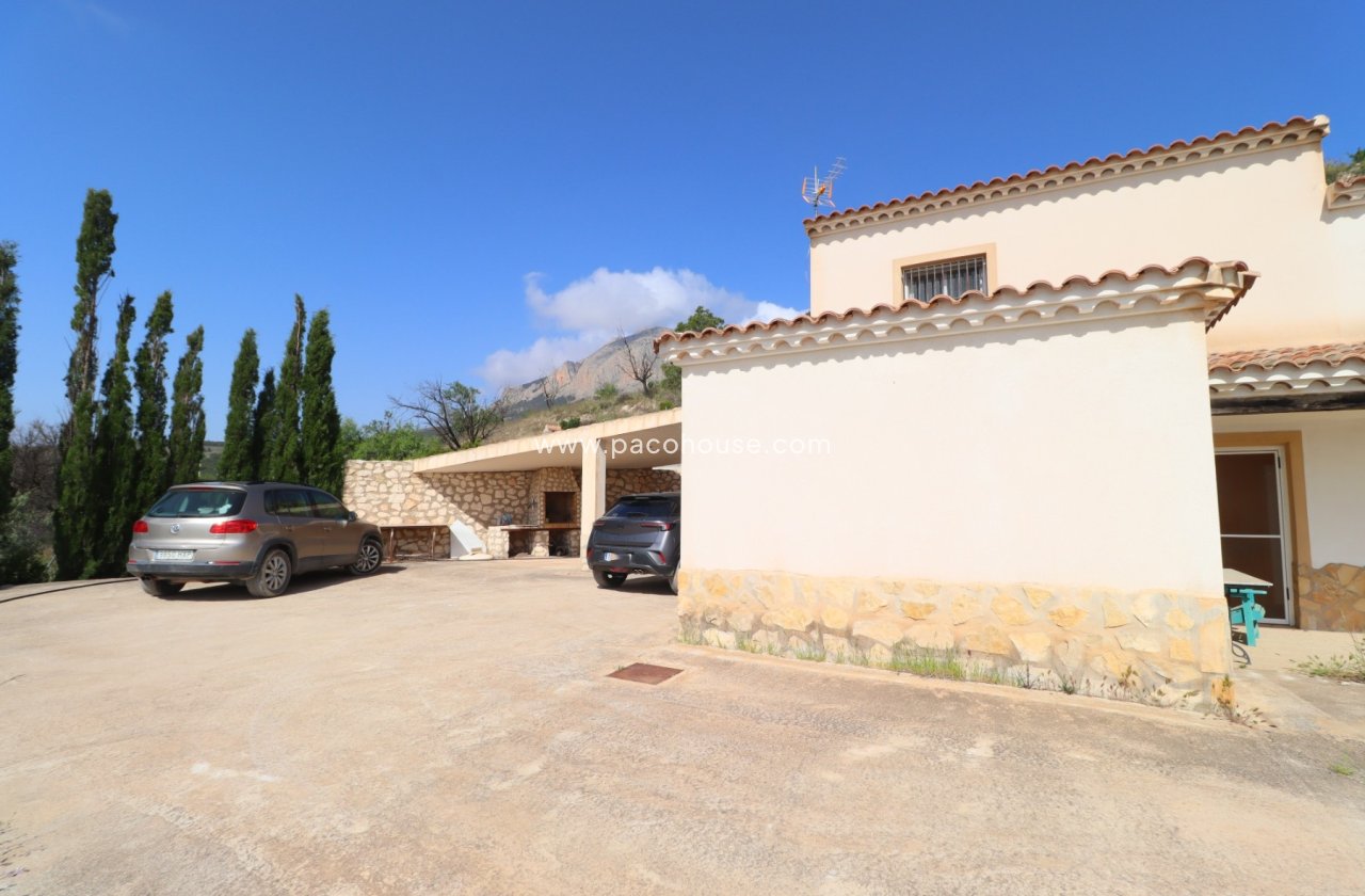 Resale - Country House -
Velez-Blanco