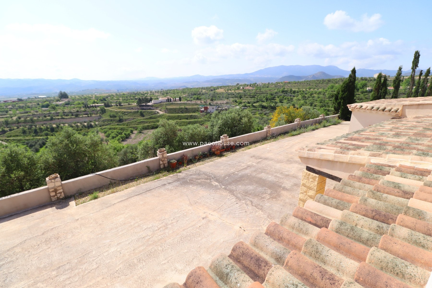 Resale - Country House -
Velez-Blanco