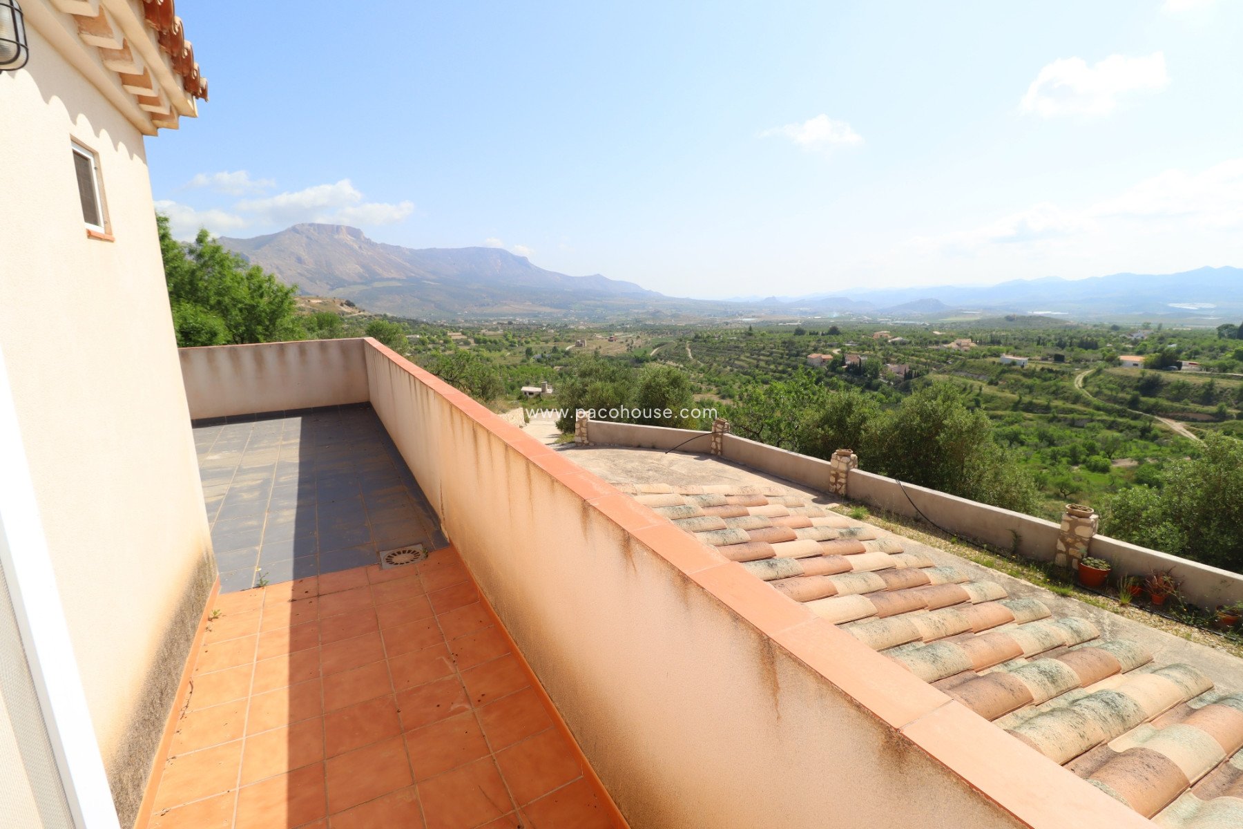 Resale - Country House -
Velez-Blanco