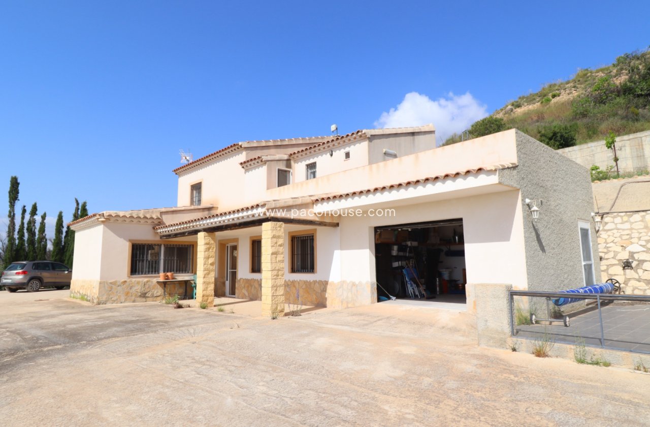 Resale - Country House -
Velez-Blanco