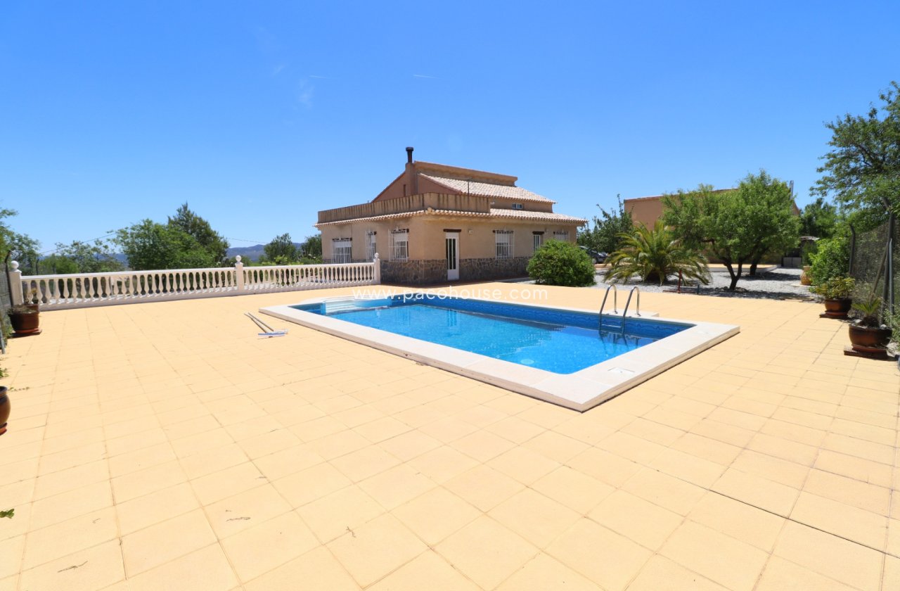 Resale - Country House -
Velez-Blanco