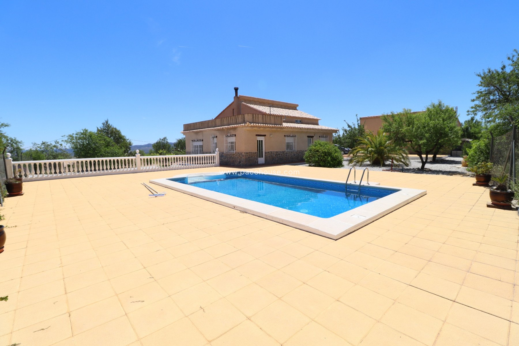 Resale - Country House -
Velez-Blanco