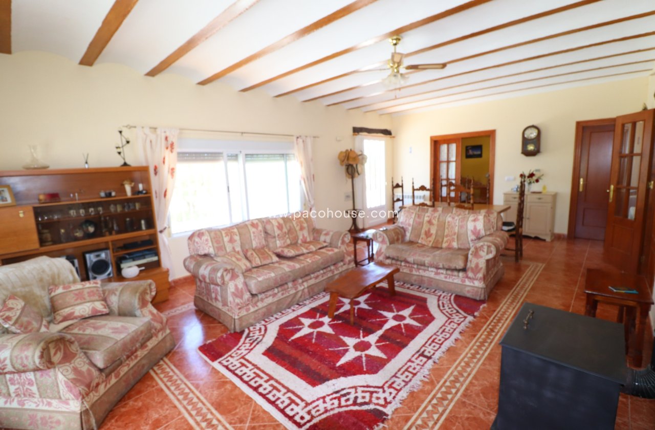 Resale - Country House -
Velez-Blanco