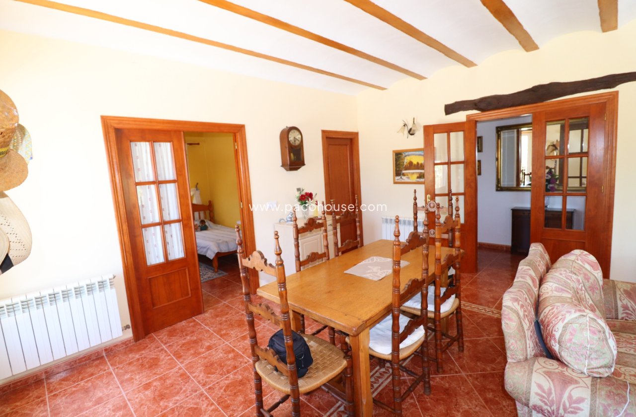 Resale - Country House -
Velez-Blanco