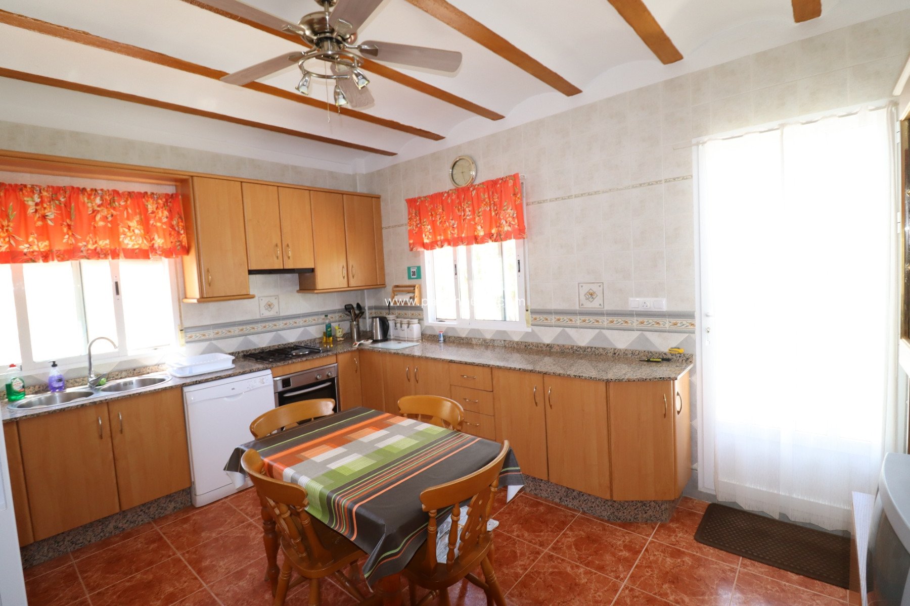 Resale - Country House -
Velez-Blanco