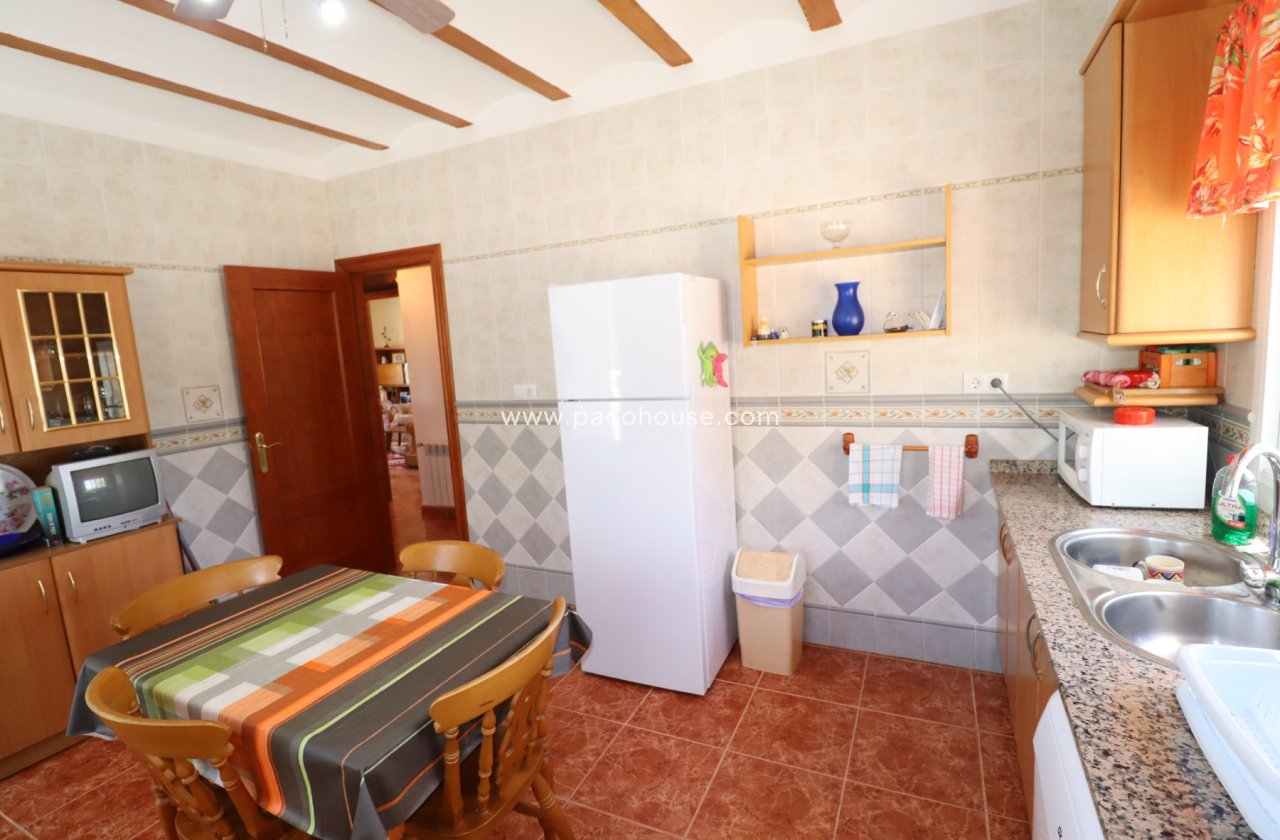 Resale - Country House -
Velez-Blanco