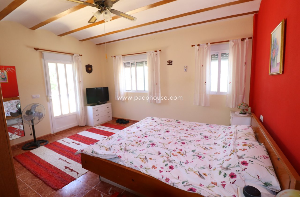 Resale - Country House -
Velez-Blanco