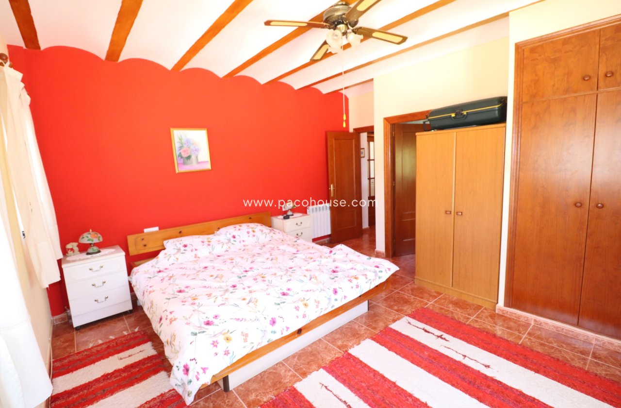 Resale - Country House -
Velez-Blanco