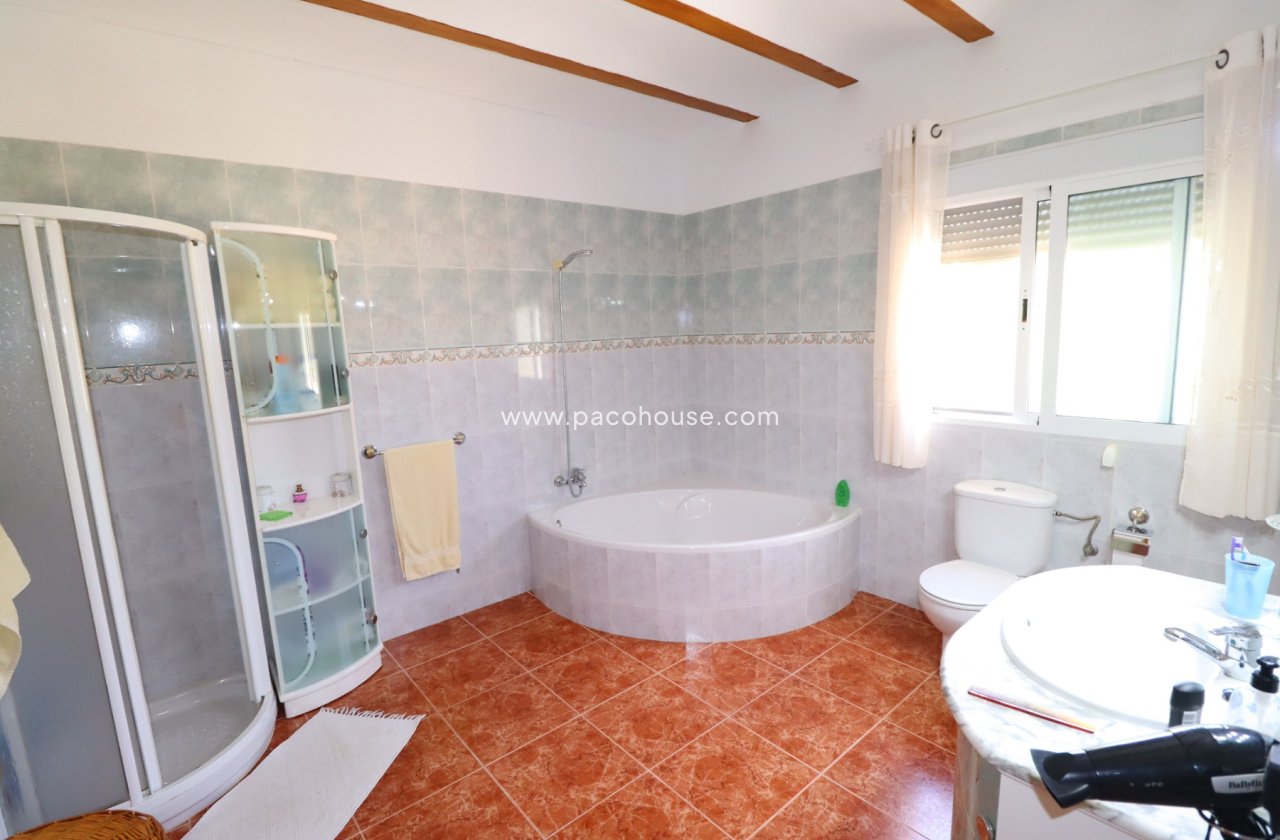 Resale - Country House -
Velez-Blanco