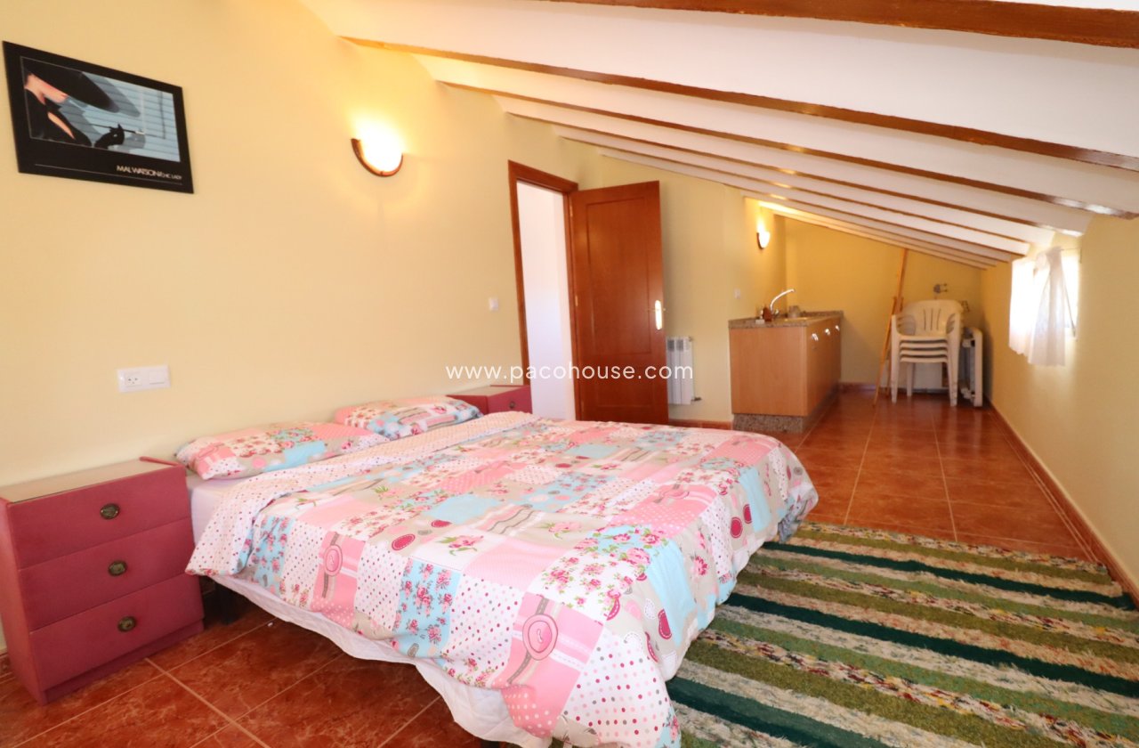 Resale - Country House -
Velez-Blanco