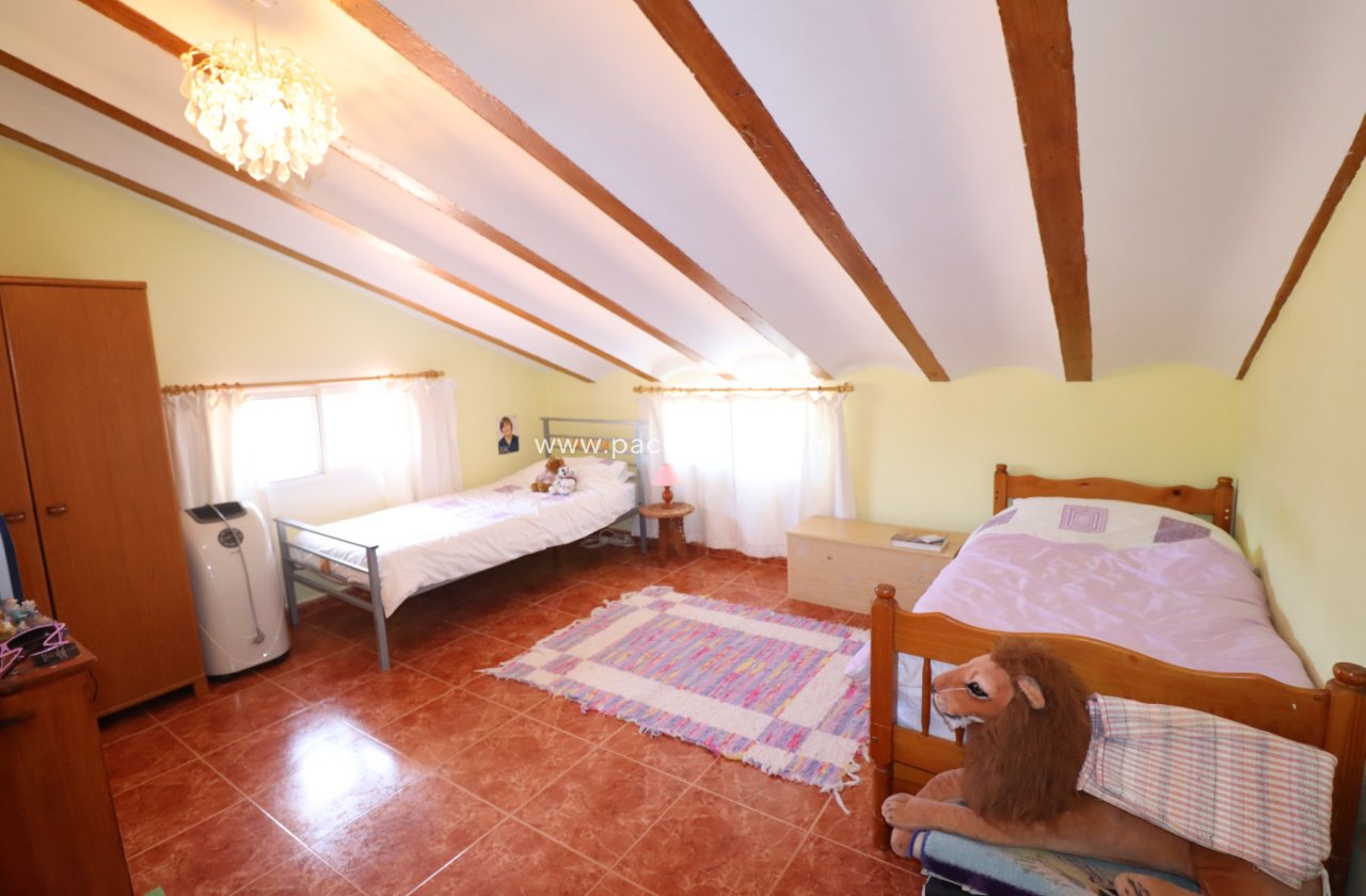 Resale - Country House -
Velez-Blanco