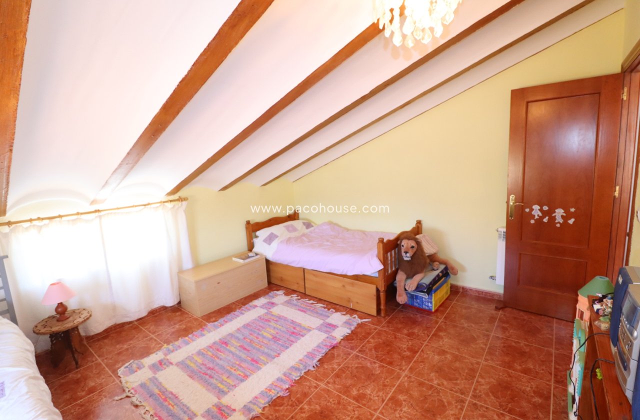 Resale - Country House -
Velez-Blanco