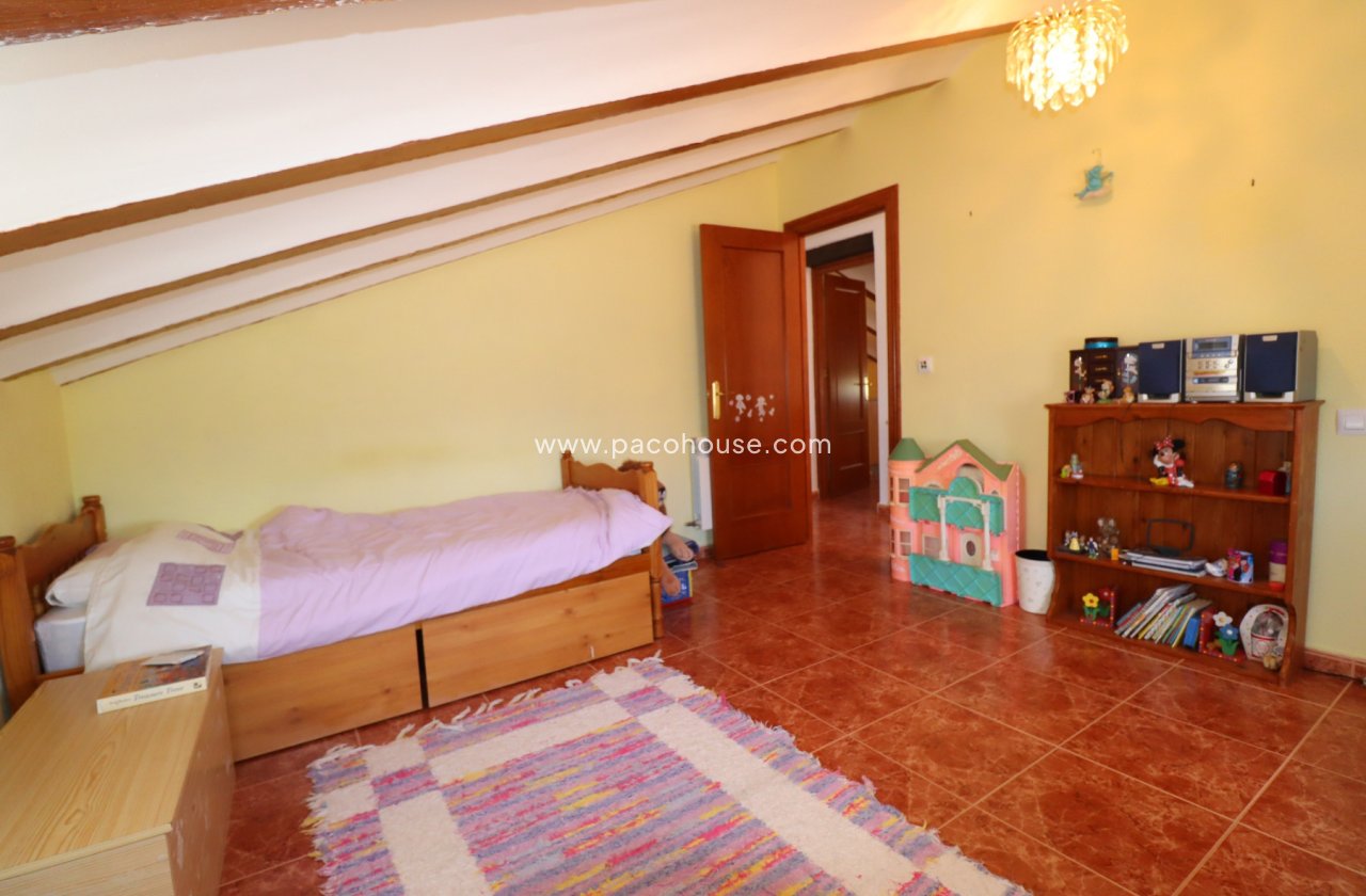 Resale - Country House -
Velez-Blanco