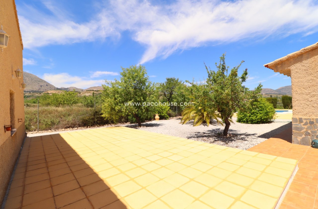 Resale - Country House -
Velez-Blanco