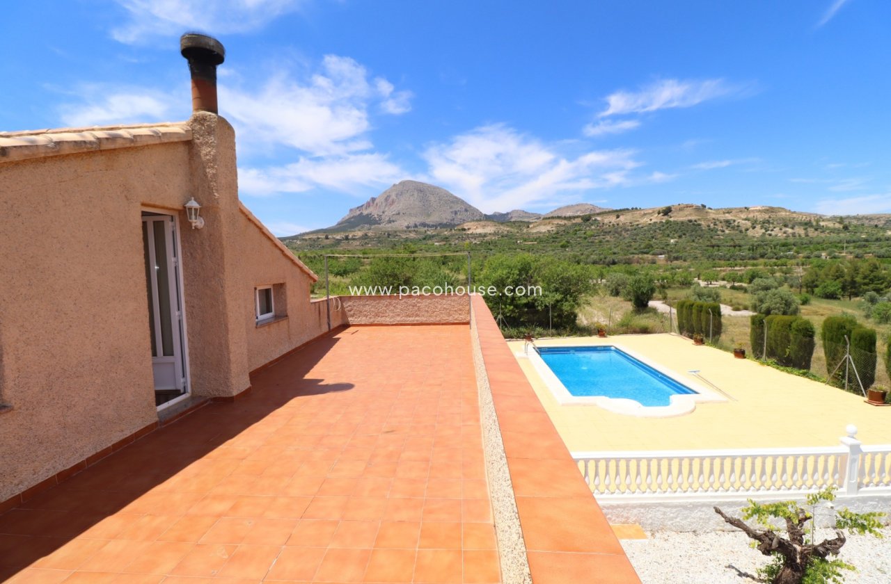 Resale - Country House -
Velez-Blanco