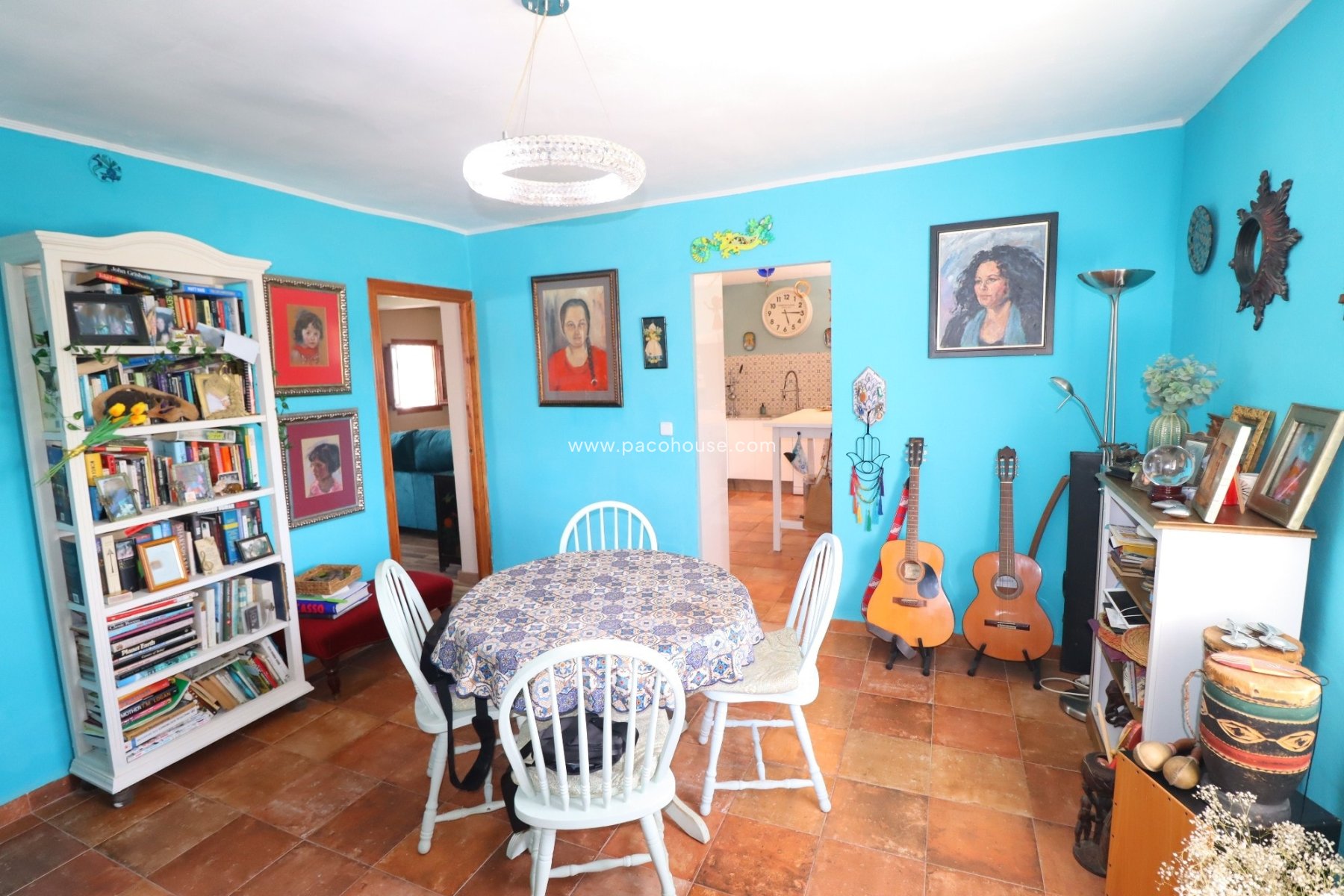 Resale - Country House -
Velez-Rubio