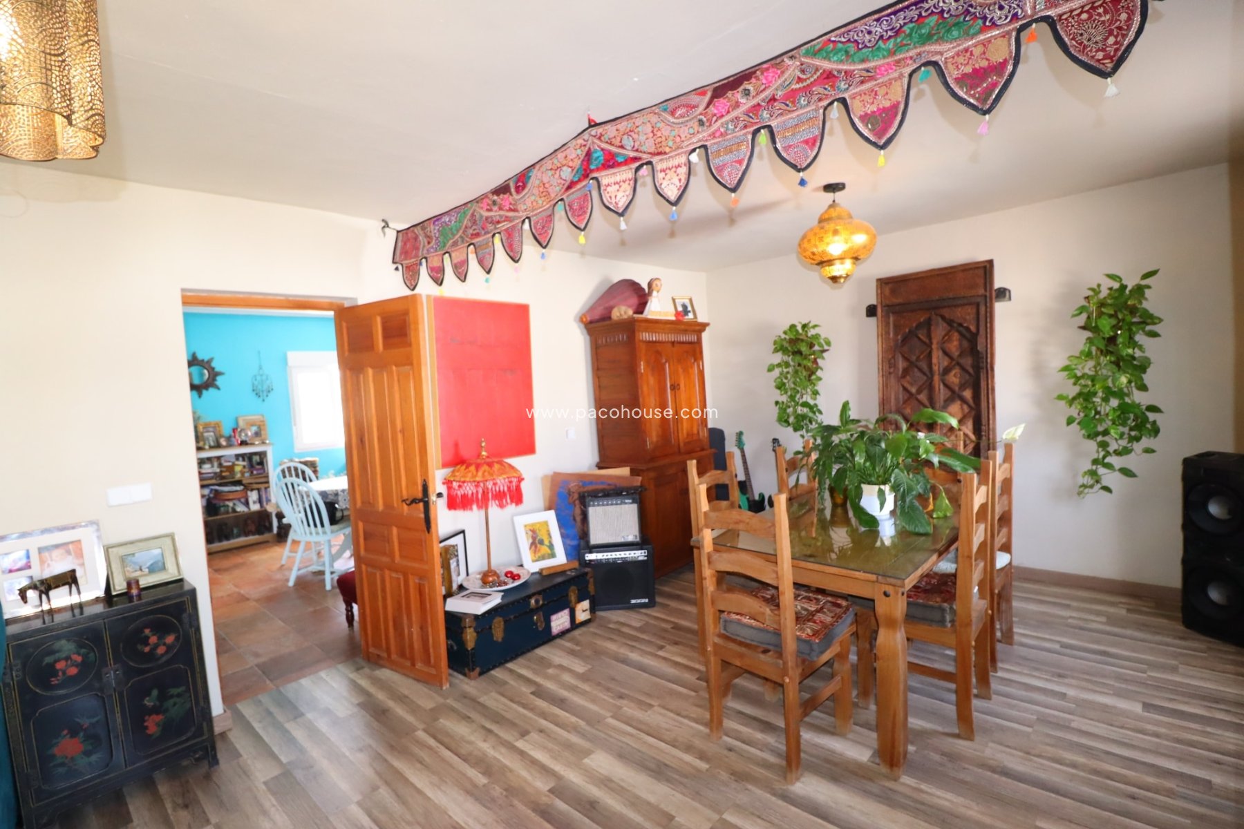 Resale - Country House -
Velez-Rubio